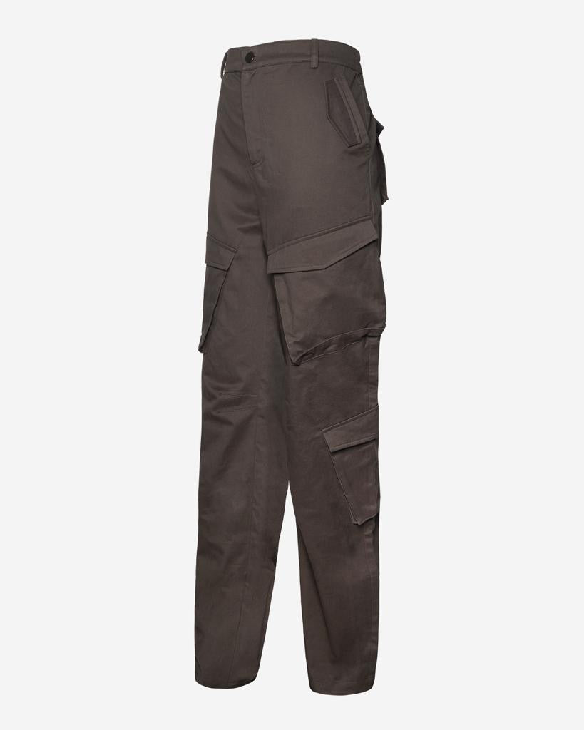 Side view of tall women cargos