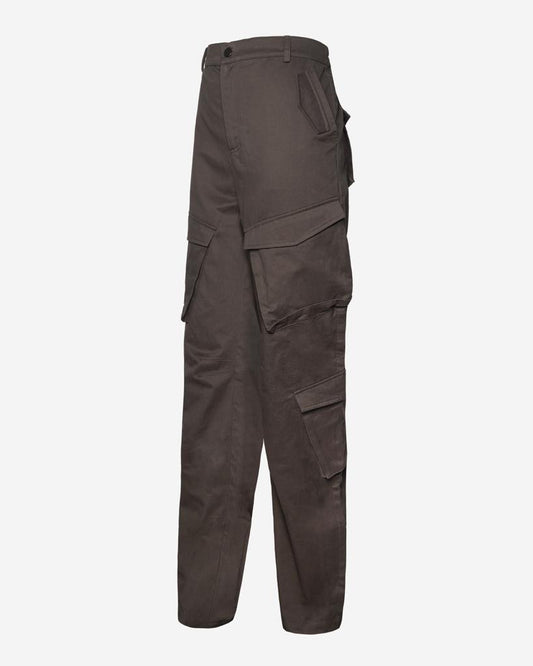 Side view of tall women cargos